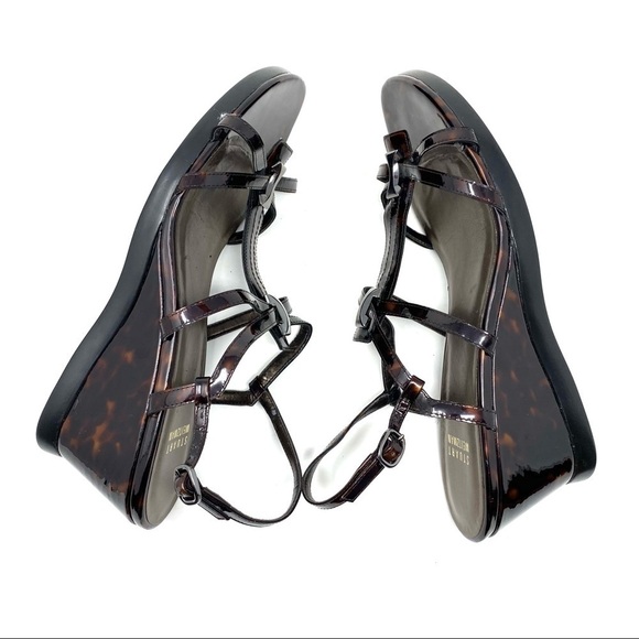 Stuart Weitzman Tortoise patent leather wedge sandals - Picture 9 of 11